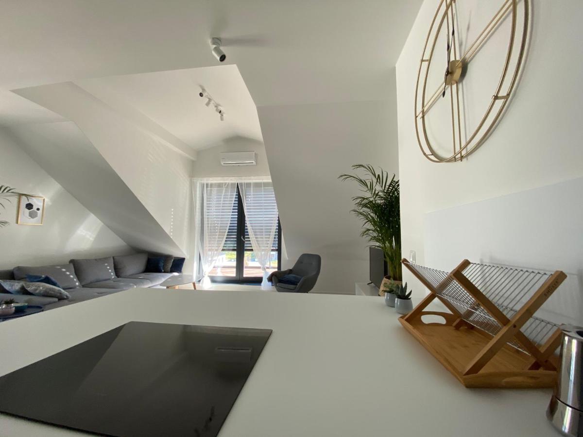 Lazy Deer - Apartamenty Еленя-Гура Экстерьер фото